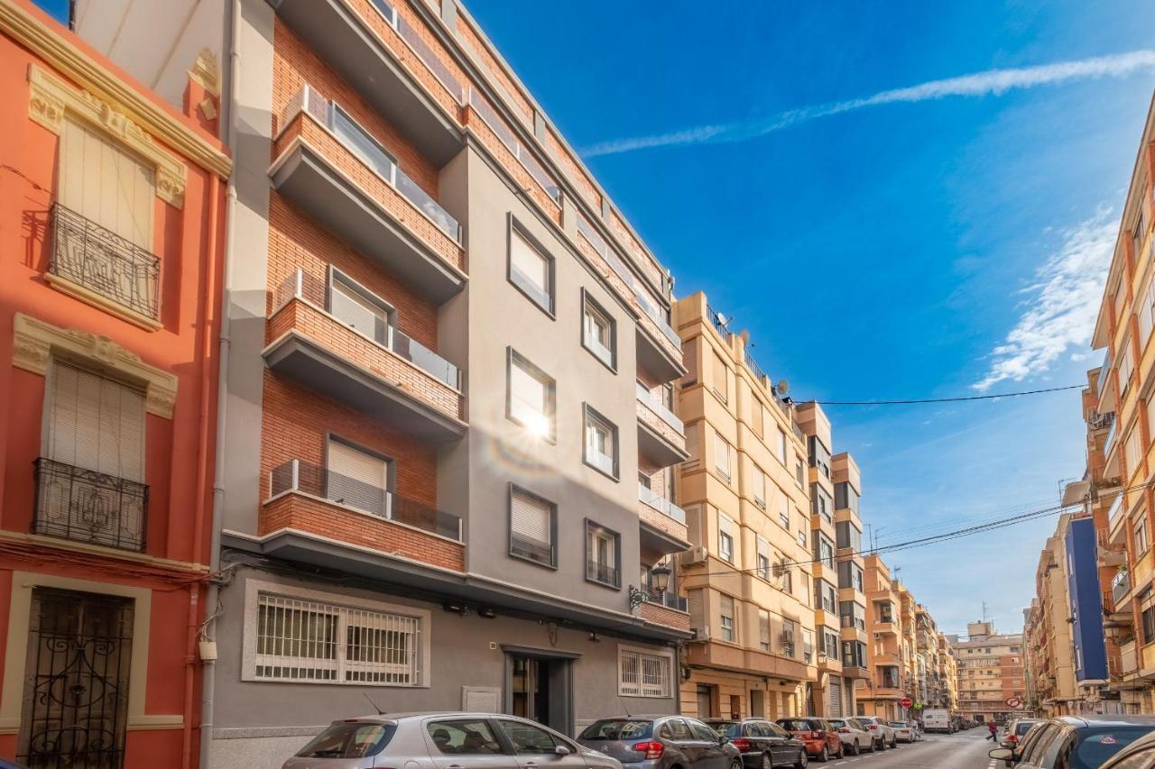 Apartment With Open-Air Space Валенсия Екстериор снимка